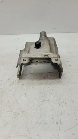 Pièce moteur Maserati Ghibli d'occasion OEM 302353