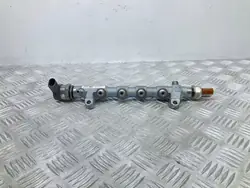 Régulateur pression carburant OEM 03L130089P Skoda Yeti