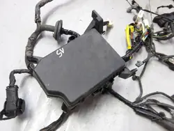 Caixa de fusíveis OEM 3661054P20 para Suzuki Vitara