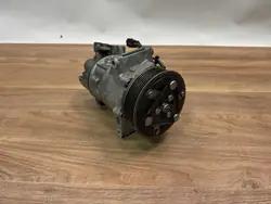 Compresseur de climatisation Renault Clio Captur 1.2 TCE 926003358R