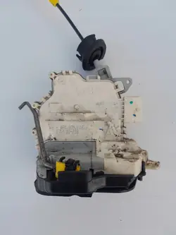 Serrure de Porte Arrière Droite Audi A6 C6