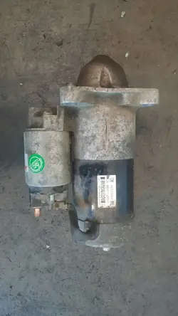 Motor de arranque Opel Insignia 55353857