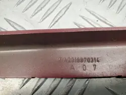 Pièces de fixation avant gauche Mercedes-Benz A2318870314