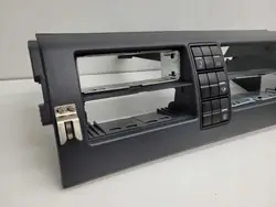Övre konsolramsskyddsplåt OEM 81639030323