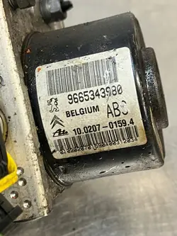 Pompe ABS OEM 9665343980 pour Peugeot Citroen