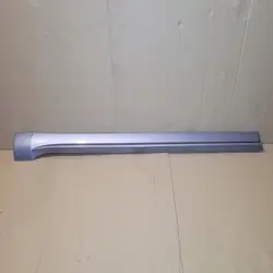 OEM 7N0854950H Höger Bakdörrlist för VW Sharan II