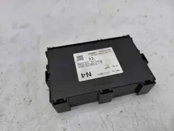 Module Confort Suzuki OE OEM 3717186R10 Occasion