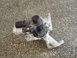 Soupape EGR OEM 03G131501N pour VW Golf V 1.9L Diesel