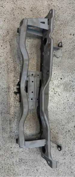 Refuerzo del parachoques delantero OEM NI612300 para Nissan NV200