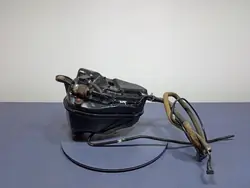 Réservoir AdBlue BMW OEM 7381415 pour Série 5 G30 G31