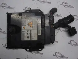 Contrôleur de moteur Nissan Pathfinder III R51 275830-4702
