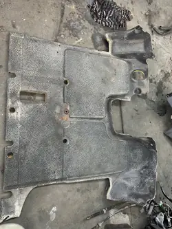 Fußmatte OEM DYWAN PODŁOGA für Nissan Primastar