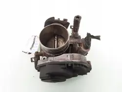 Kaasutin OEM 06A133066E SKODA:lle