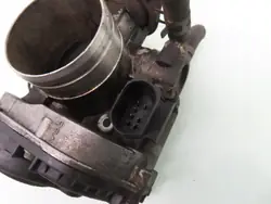 Corps de papillon OEM 06A133066E pour SKODA
