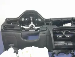 Kia Ceed III instrumentpanel OEM Lochow-326598- Begagnad