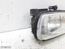 Phare antibrouillard gauche Ford Focus 2015 F1EB15A255AB Défectueux