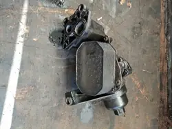 Öljynjäähdyttimen Suodatinpohja Renault Master II 2.5 DCI