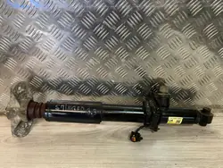 Taka-Oikea Jousitus OEM 55301-J5050 Kia Stinger