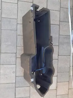 Audi E-tron 55 Kompressorikori OEM 4KE616114C