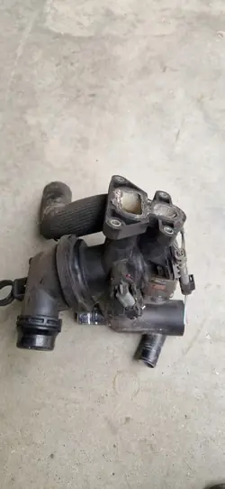 Land Rover Termostaatti OEM G4D33575BC L550 2.0D