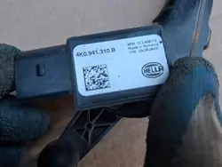 Sensor de nível traseiro direito Audi A6 C8 4K0941310B