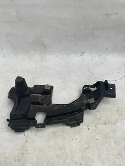 Exhaust Bracket Mercedes-Benz A2058850100