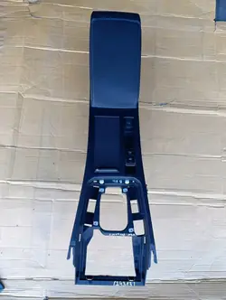 Túnel central VW PASSAT B8 com apoio de braço OEM