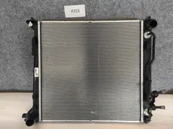 Radiador de agua HYUNDAI TUCSON KIA SPORTAGE OEM 25310D7100