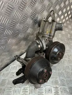 Mercedes vattenpump R1192011101 för W140 CL C140 V8