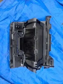 OEM 3G1857097N Matkustajan hansikaslokero VW Passat B8