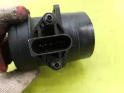 Débitmètre d'air VW Passat B6 2005-2010 2.0 TDI 170CV OEM