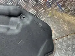 Aislamiento de capó OEM PU25886 para Renault Clio V