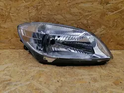 Farol direito Skoda Fabia II 2010-2014 OEM KMR934