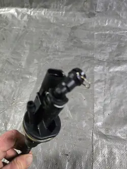 Audi A4 B9 A5 Kytkinpumpun anturi 8K0907658H