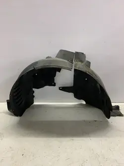 Left Front Wheel Arch A2046906030 Mercedes W204 Coupe