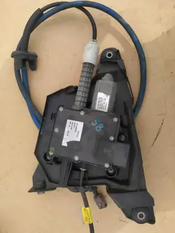 Käsijarrumoduuli OEM 9682474880 Peugeot 5008 2012