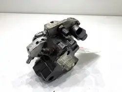 Ruiskutuspumppu Mercedes X164 A6420700301 3.0 224hv