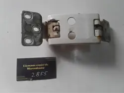 Linke Hintertürscharnier OEM 9067400037 für Sprinter 906