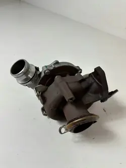 Turboahdin Mercedes-Benz GLA W156 1.5D A6070900400