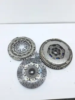 Nissan Juke II F16 Embreagem Dupla Massa 302106552R