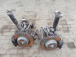 Pivot arrière gauche OEM 352432463 pour Maserati Ghibli III
