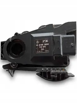 Gaspedal Potentiometer A2463001804