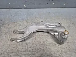 Oikea kiinnitystuki OEM 4M0413038 Audi e-tronille