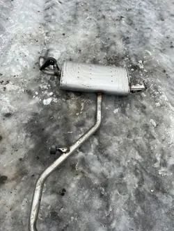 Avgasljuddämpare OEM 255658 för Toyota Prius IV 2016-