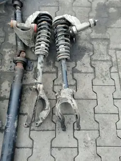 OEM 18333414059 Etujousimet Pari Alfa Romeo