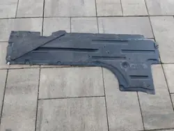 BMW 7224185 Linker midden-onderplaat voor 6 Serie F13