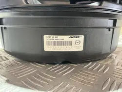 Haut-parleur grave Mazda OEM K12366960 - Occasion