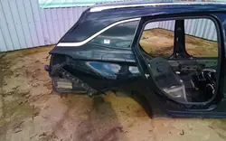Panel cuarto trasero OEM 9818/Wrakowisko Astra V