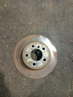 Disque de frein arrière gauche OEM 6765458 BMW X5 E53