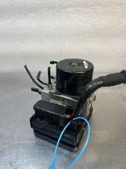 ABS-pump OEM BV61-2C405-AJ för Ford Focus III MK3